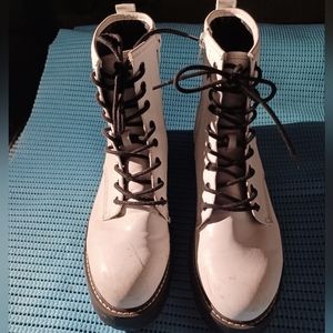 MADDEN GIRL CARRA WOMEN ANKLE BOOTS